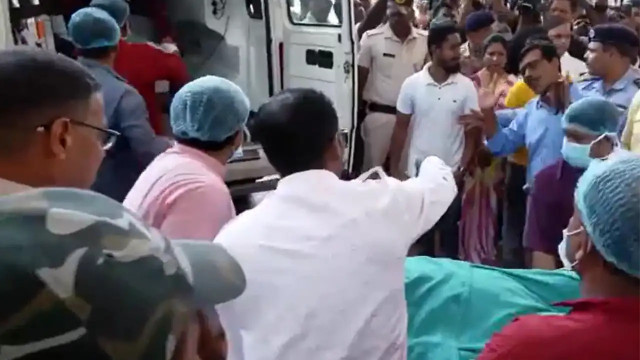 15-Year-Old Odisha Girl Set on Fire, Shifted to AIIMS Delhi; Condition Critical