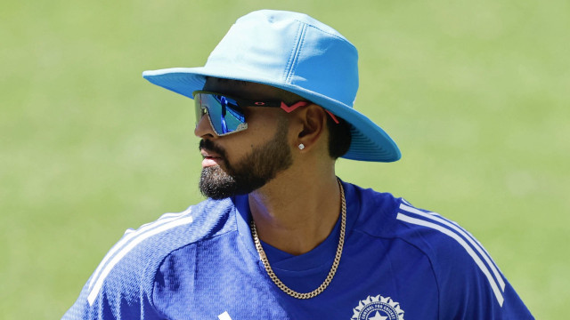 Shreyas Iyer Injury Update: BCCI Confirms Internal Bleeding After Blunt Hit in ODI Match