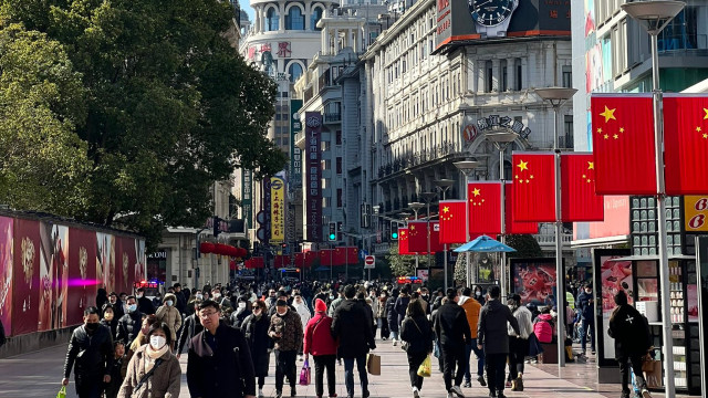 China worried over declining population, takes BIG decision