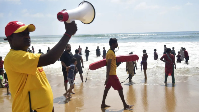 Cyclone Montha Update: States on Alert as Storm Nears Landfall — What to Expect