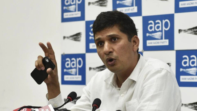 PM Modi’s Delhi Rally Fails to Draw Crowd, AAP Questions BJP’s Tactics