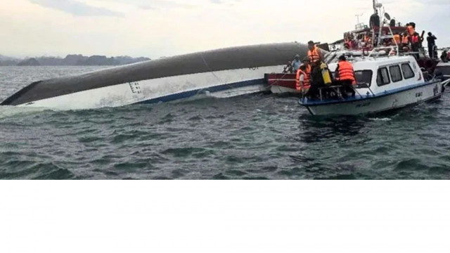 Vietnam Tourist Boat Tragedy: 34 Killed After Sudden Storm Hits Ha Long Bay