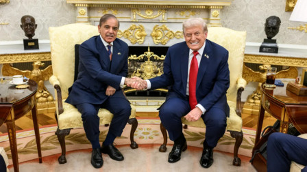 Donald Trump Calls Pakistan’s PM and Army Chief 'Extraordinary Men' During Iran Peace Talks