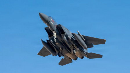 Iran Downs US Fighter Jet, Targets Bahrain and Kuwait; Donald Trump Responds