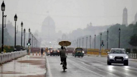 Weather to Deteriorate Again: Delhi and UP Brace for Heavy Rain, Hills for Snowfall and Storms