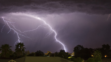 Storm, Rain and Lightning Wreak Havoc in UP-Bihar, 44 Dead; Delhi-NCR on Alert Today