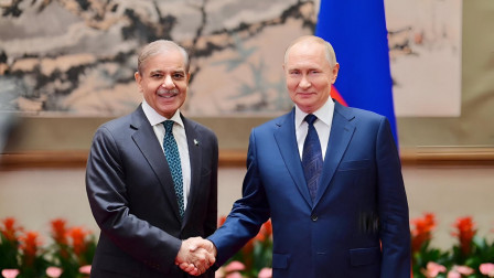 Pakistan woos India's 'friend' Russia, tempts Vladimir Putin with Arabian Sea trade route