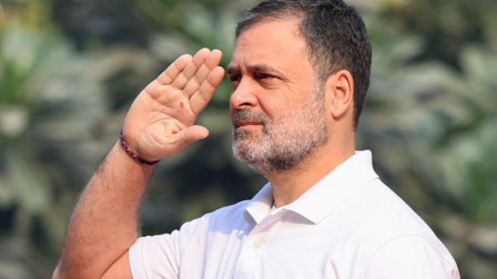 'You did mischief': Rahul takes jab at Digvijay over social media post