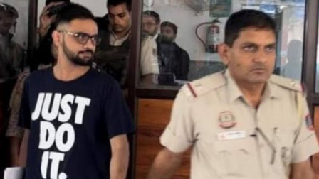 Supreme Court to decide on bail pleas of Sharjeel Imam, Umar Khalid on Monday
