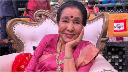Veteran singer Asha Bhosle suffers cardiac arrest, admitted to hospital