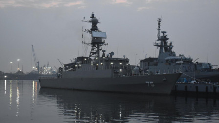 Video: Middle East War moves closer to India as US Navy sinks Iranian ship off Sri Lanka coast