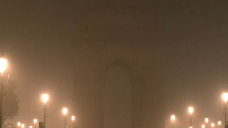 Weather Report: Delhi battling severe cold wave, IMD predicts harsh winter days ahead 