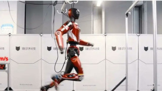 China creates world's fastest humanoid robot; know how MirrorMe Technology created Bolt
