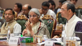 GST Rates: From Bread, Milk to AC; Know What Became Cheaper and Costlier. 10 POINTS