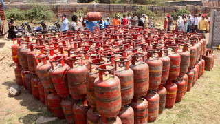 Crackdown on Petrol, Diesel and LPG Black Marketing in UP, 24 Booked and 6 Arrested