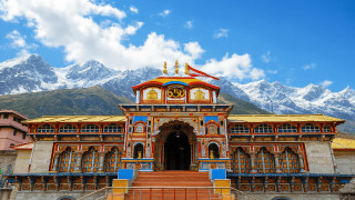 Kedarnath, Badrinath and 47 Temples Consider Ban on Entry of Non-Hindus