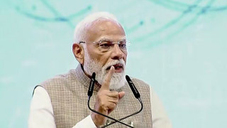 India Calls for Calm: PM Modi Speaks with Iran’s President During Rising Regional Tensions