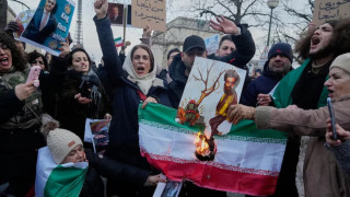 Iran foreign minister dials EAM Jaishankar, urges India's help amid intensifying nationwide protests