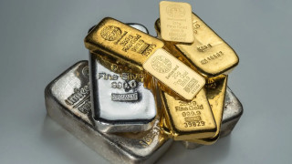 Gold, Silver Prices See Slight Rise Today; Markets Steady Amid US-Iran Talks