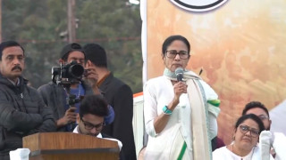 Mamata Banerjee defends action during I-PAC raid; accuses BJP of using ED, EC as political weapons 