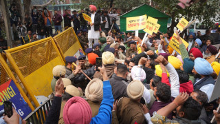 Punjab: Tensions between AAP, Congress rise amid intense protests over alleged 'casteist and elitist