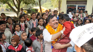 Sanjay Singh Leads Huge March in Sultanpur, Attacks Government Over Job Scams
