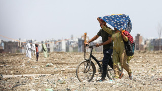 Weather Forecast: IMD Issues Storm, Rain Alert for 9 States; Heat wave in Delhi