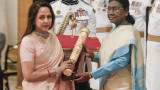 Dharmendra Receives Padma Vibhushan; Hema Malini Gets Emotional