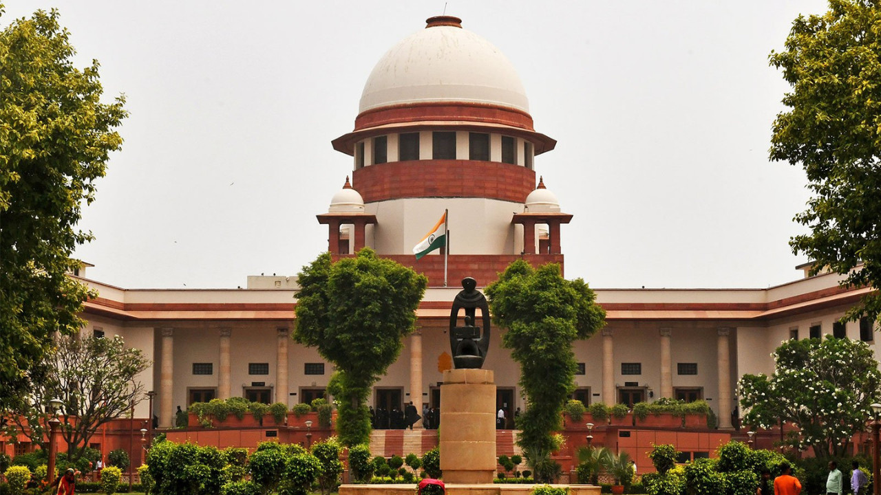 'Ajmal Kasab didn't commit contempt of court, your client did': Why is Supreme Court angry with Mane