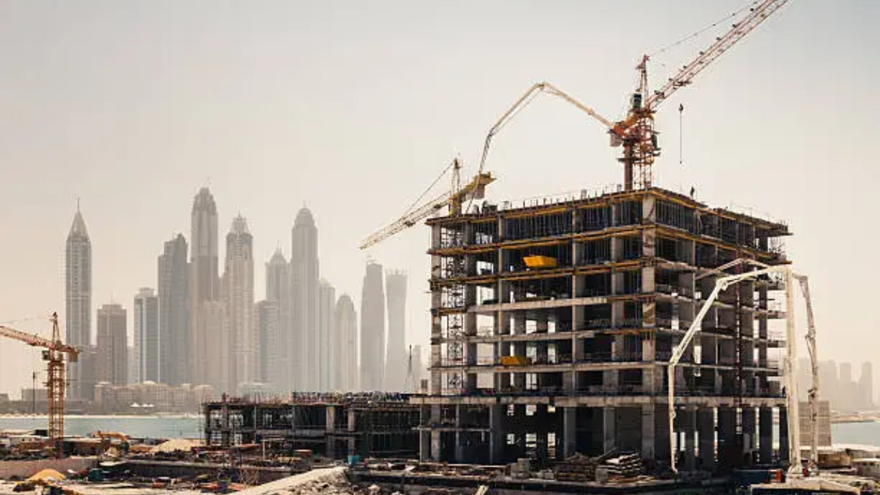  Indian Construction Sector to Grow by 7–7.5% in FY2026: ICRA