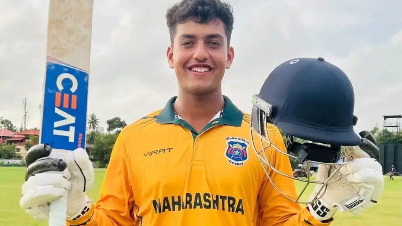 18-Year-Old Arshin Kulkarni Takes MPL 2025 by Storm with 18 Sixes