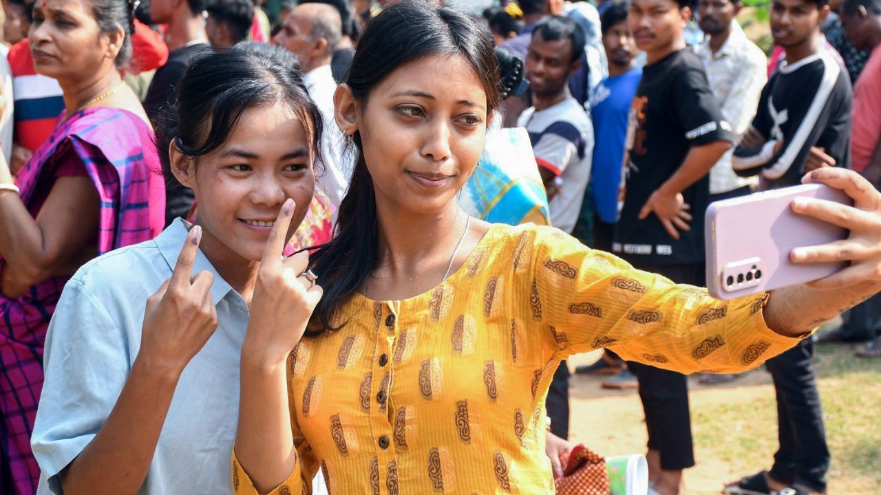 Lok Sabha Elections How to find polling booth online using your mobile phone number?