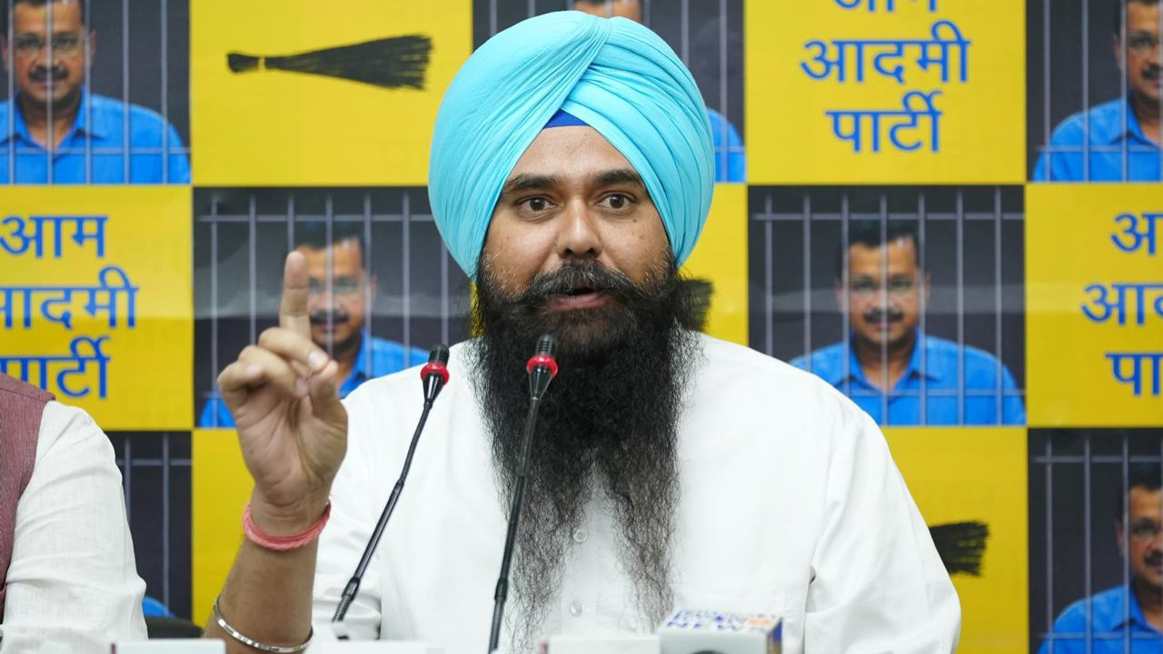 AAP MP Malvinder Singh Kang Raises Alarm Over SIR Exercise