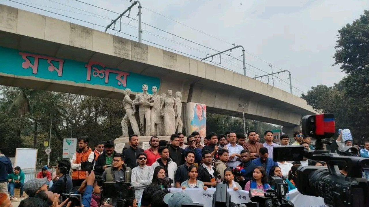 Bangladesh: Opinion poll reveals stunning result ahead of February 12 elections   