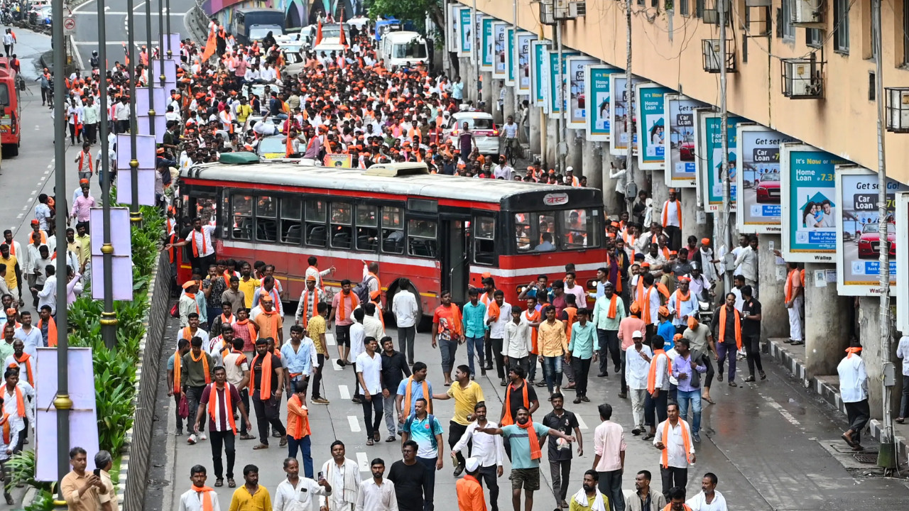 Bombay HC orders Manoj Jarange, Maratha quota protesters to 'vacate Azad Maidan by… or face action'