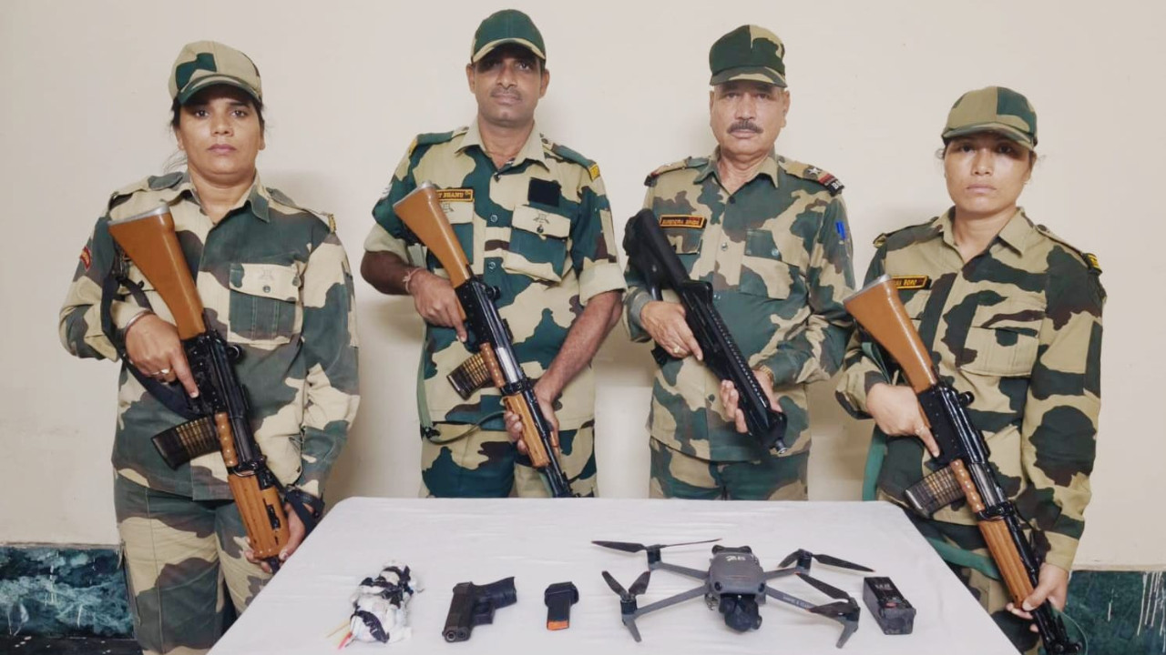BSF Foils Pakistan’s Smuggling Attempt, Seizes 3 Drones, Weapons and 1.9 kg Heroin on Punjab Border