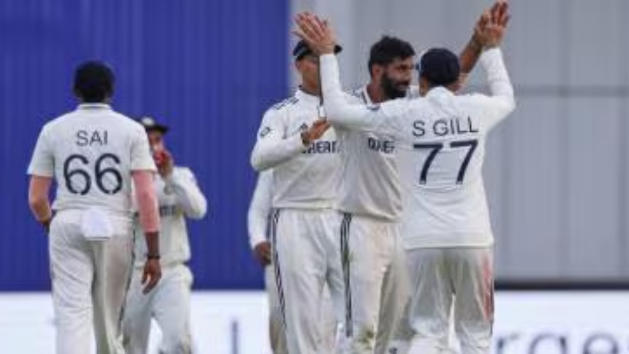 Captain Gill celebrates wicket with Bumrah 