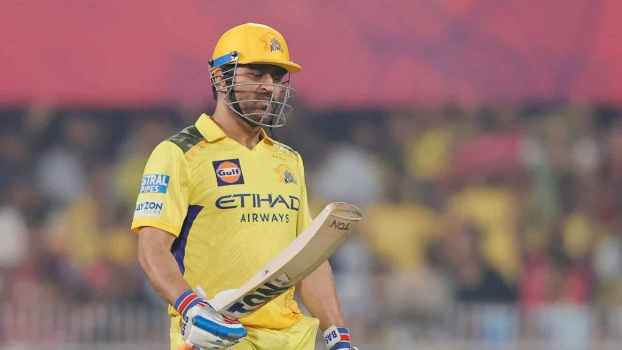 Chennai Super Kings video sparks speculation over MS Dhoni's return