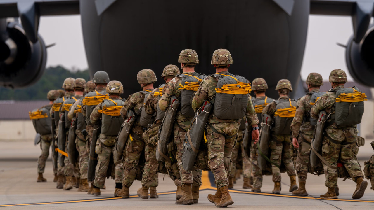 Donald Trump delivers BIG warning to Iran over  Strait of Hormuz