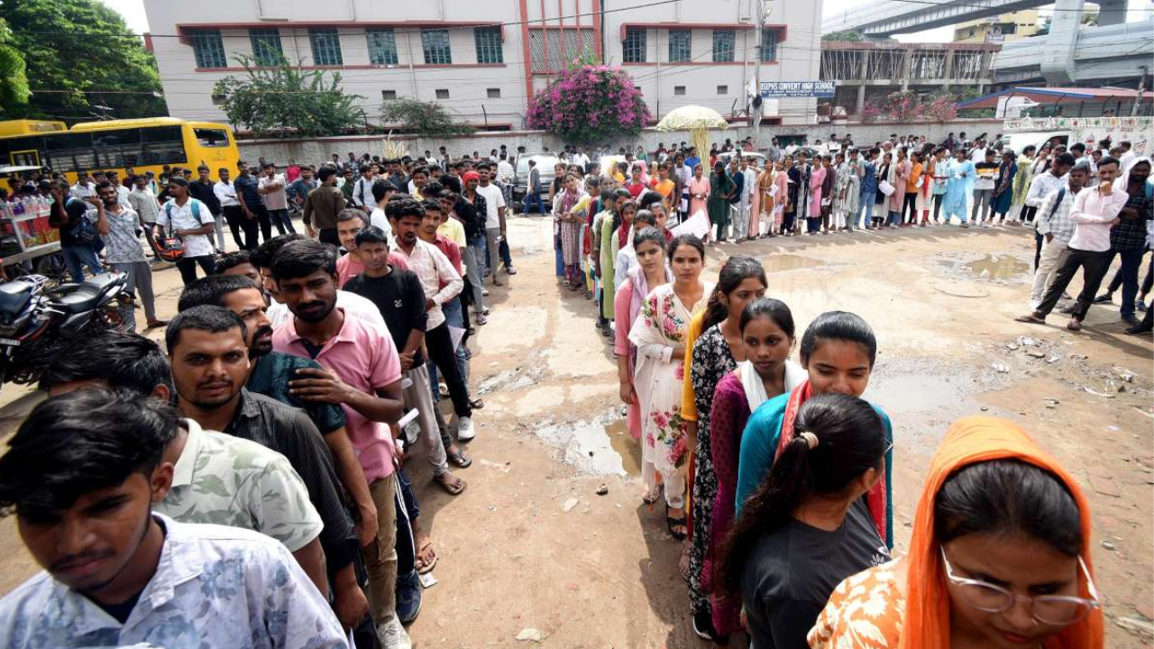 EC says over 7.24 crore Bihar voters submitted forms in roll revision drive