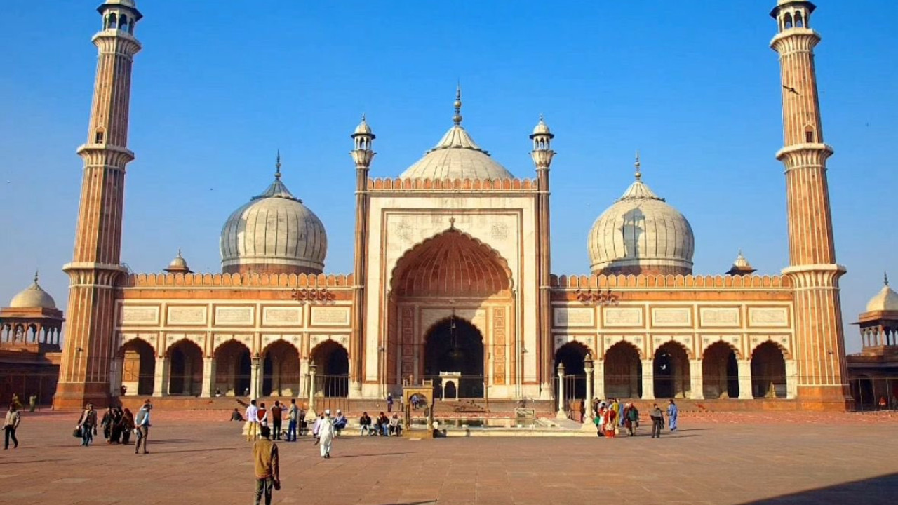 Eid al-Adha: Shahi Imam of Delhi's Jama Masjid Makes Major Announcement, reveals date of Bakrid
