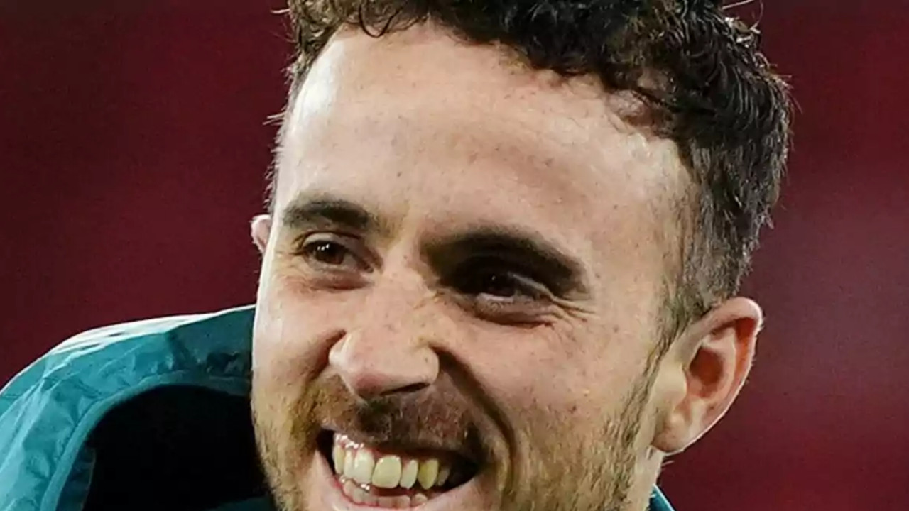 Fatal car crash in Spain ends Liverpool footballer's Diogo Jota's life