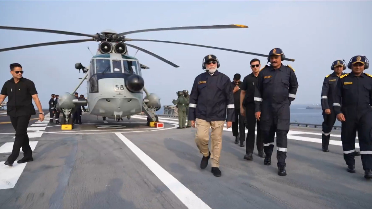 From Karachi to Gwadar, PM Modi’s INS Vikrant Message Reveals India’s Naval Dominance Over Pakistan