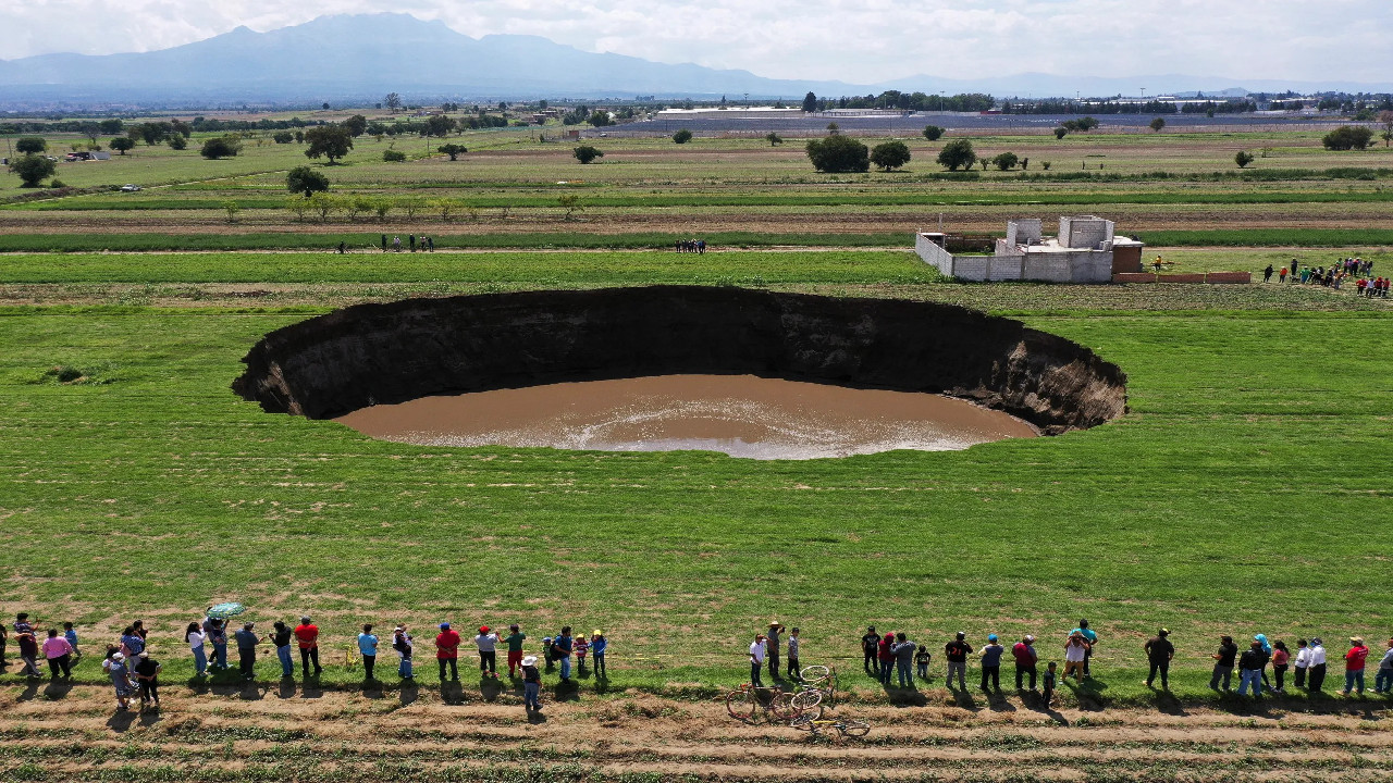 Nearly 700 Sinkholes Swallow Farmland in Turkey, Leaving Farmers in Shock