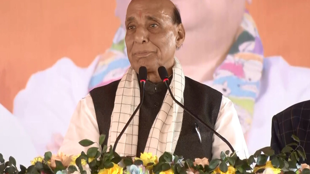 Government Takes Major Action on Middle East Crisis; Committee Formed