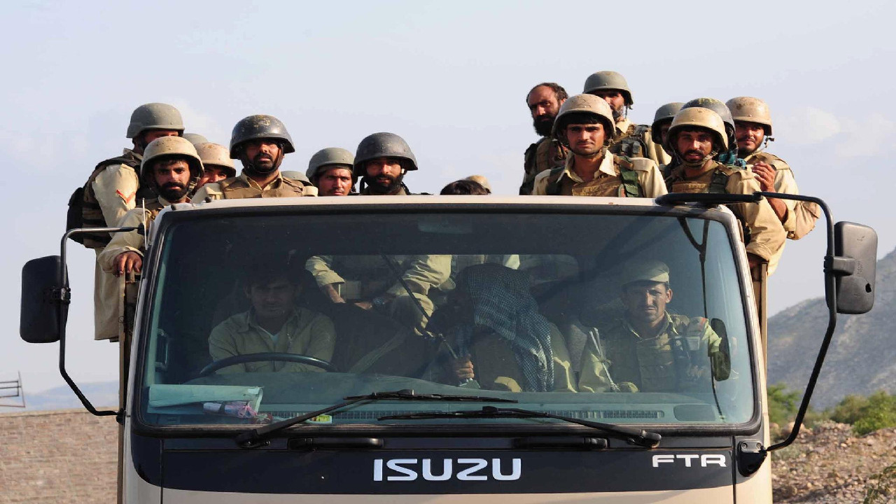 70 Militants, 10 Security Personnel Killed in Large-Scale Attacks Across Balochistan