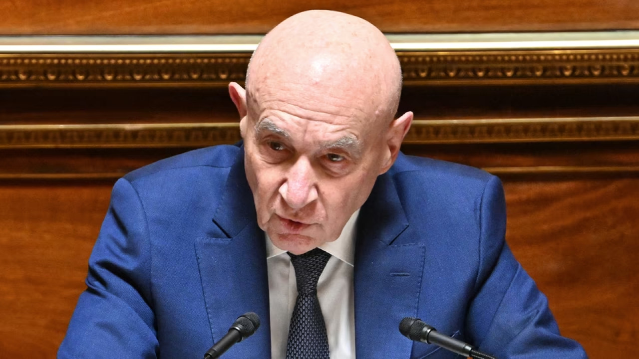 French Senator Blasts Trump as ‘Clown’, Claims Iran War Meant to Distract from Epstein Scandal