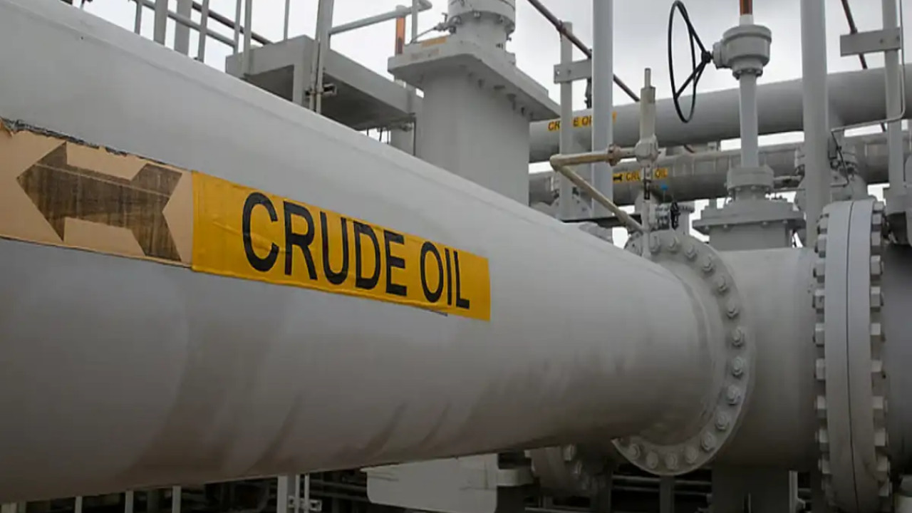 Oil Market Shaken: US Crude Dives 19% After Two-Week Ceasefire Announcement