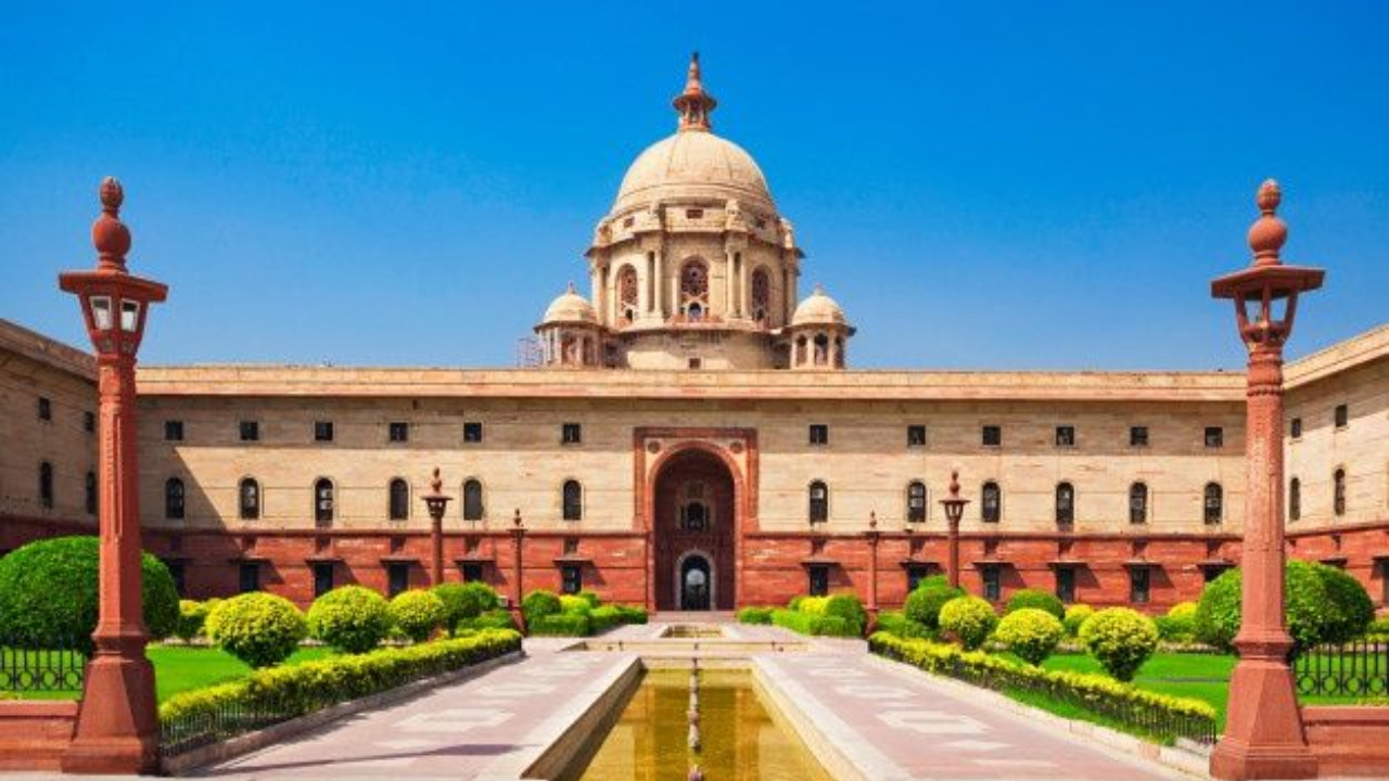 Historic First: Female CRPF Officer to Marry at Rashtrapati Bhavan
