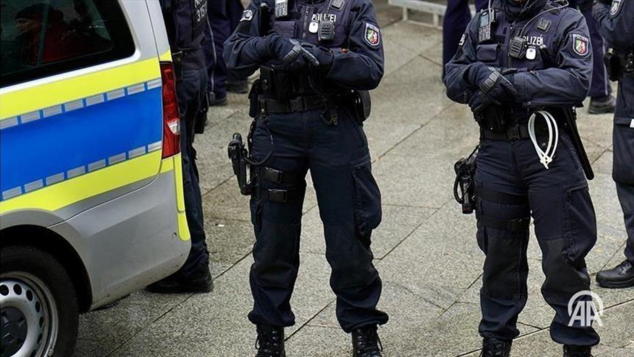 In daring robbery, burglars drill into German bank, disappear with $35 million